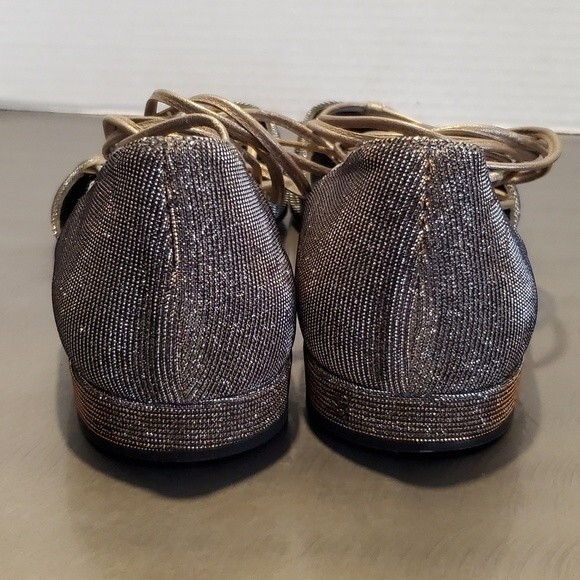 Stuart Weitzman Gillian Lace up Dorsay Point Toe Metallic Flat Pyrite 9.5 - Picture 3 of 11